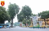 Đẹp mê mẩn với các mẫu đèn trang trí trên đường phố Hà Nội